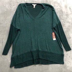 Women’s Green Blouse